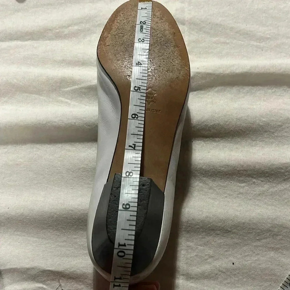 [10] Salvatore Ferragamon White Black lillaz Vara  Bow Pumps Heel Shoes - Picture 12 of 12